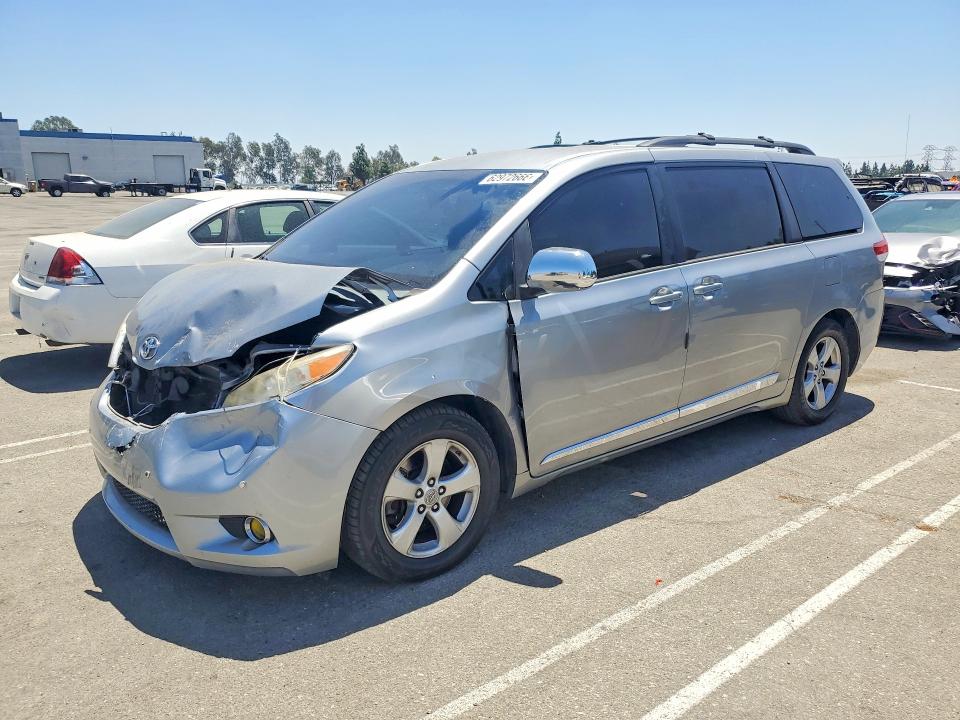 TOYOTA SIENNA 2011 with VIN 5TDKK3DC0BS127100 - Photo from auction
