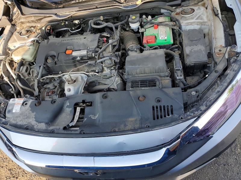 Photo 11 from auction – 2018 HONDA CIVIC with VIN 2HGFC2F64JH032330