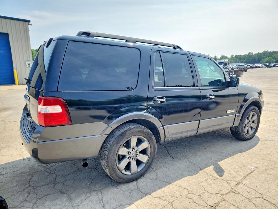 Photo 3 from auction – 2007 FORD EXPEDITION with VIN 1FMFU16517LA82834