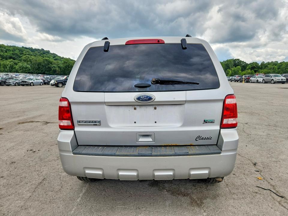 Photo 6 from auction – 2011 FORD ESCAPE with VIN 1FMCU9DGXBKC05633