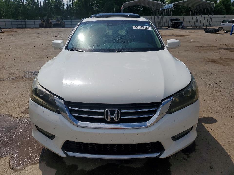 Photo 5 from auction – 2014 HONDA ACCORD with VIN 1HGCR2F84EA019701