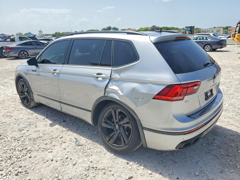 Photo 2 from auction – 2023 VOLKSWAGEN TIGUAN with VIN 3VVCB7AX4PM113664