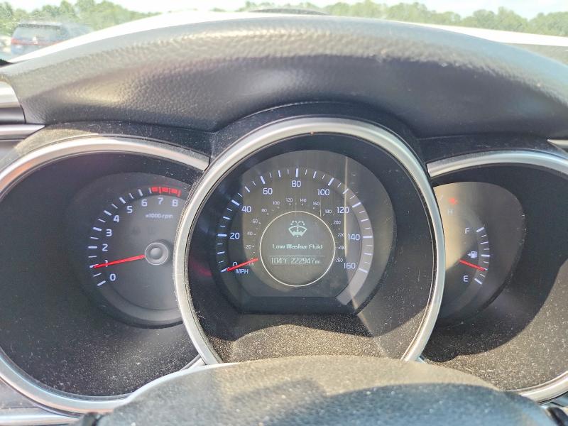 Photo 9 from auction – 2014 KIA OPTIMA with VIN 5XXGM4A73EG308355