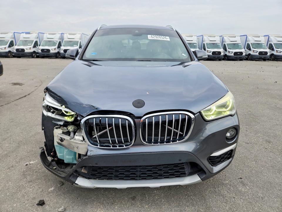 Photo 5 from auction – 2017 BMW X1 with VIN WBXHT3C38H5F81981