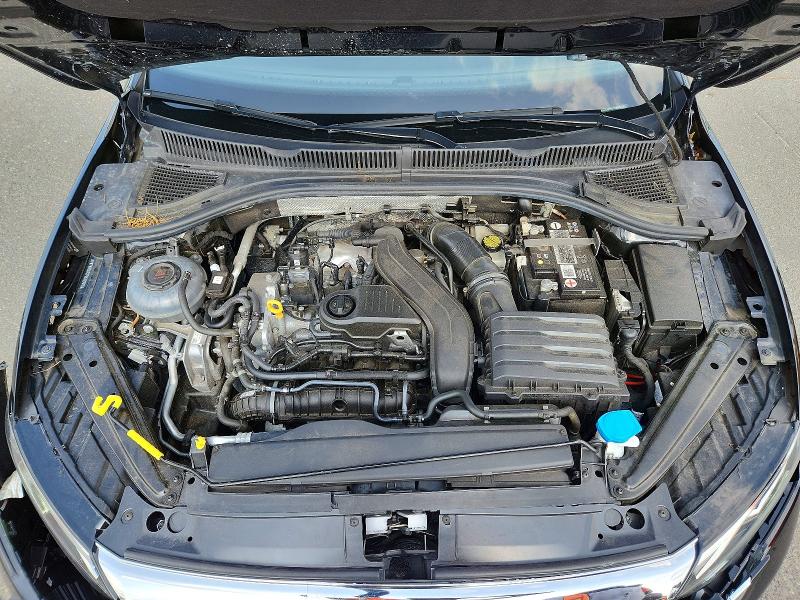 Photo 11 from auction – 2023 VOLKSWAGEN JETTA with VIN 3VW7M7BU2PM027054
