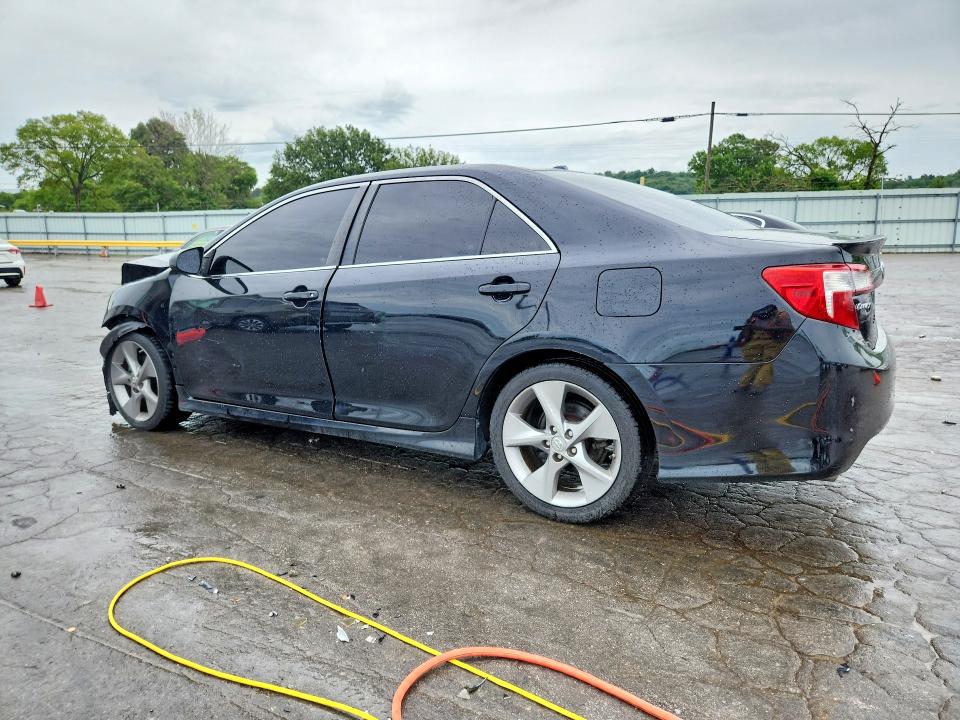 Photo 2 from auction – 2014 TOYOTA CAMRY with VIN 4T1BK1FK7EU023885