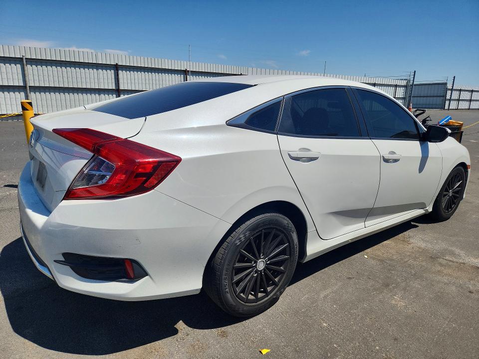 Photo 3 from auction – 2019 HONDA CIVIC with VIN 2HGFC2F61KH506543