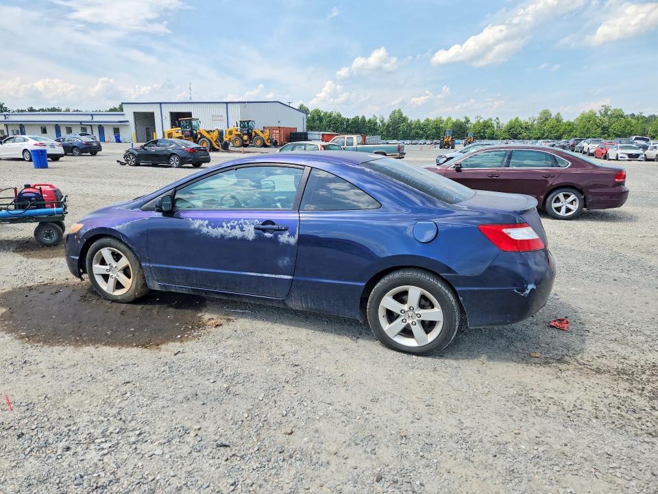Photo 2 from auction – 2008 HONDA CIVIC with VIN 2HGFG12828H522720