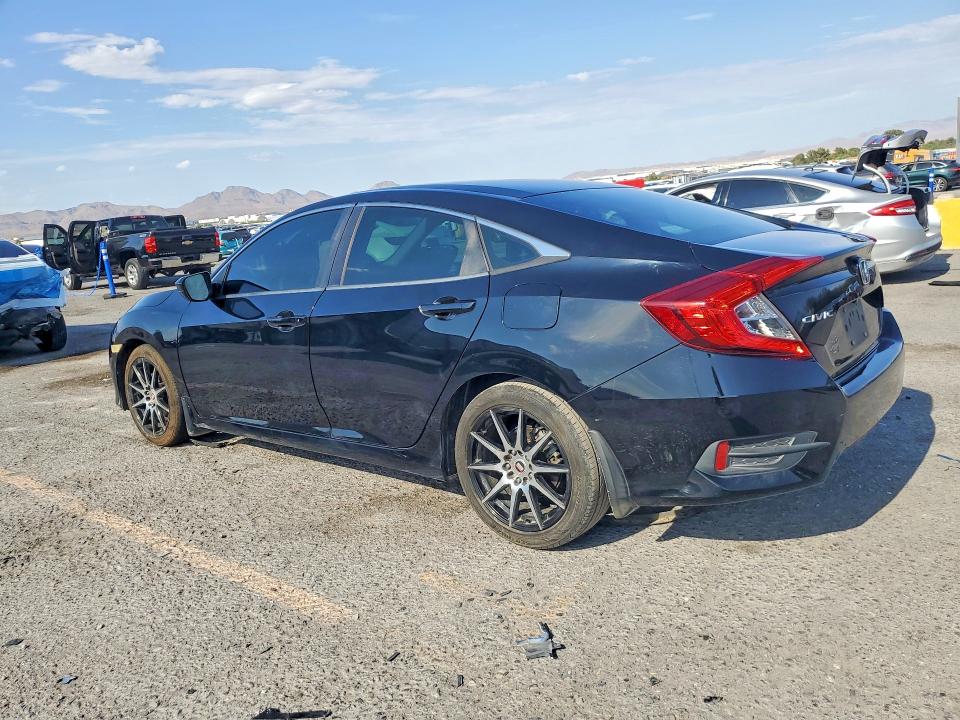 Photo 2 from auction – 2016 HONDA CIVIC with VIN 19XFC2F59GE062059