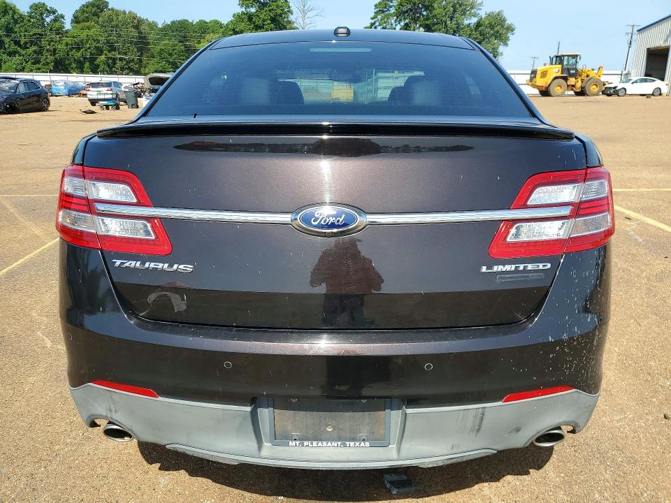 Photo 6 from auction – 2013 FORD TAURUS with VIN 1FAHP2F82DG120750