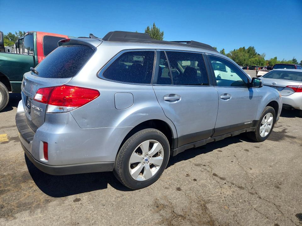 Photo 3 from auction – 2012 SUBARU OUTBACK with VIN 4S4BRBKC4C3200122