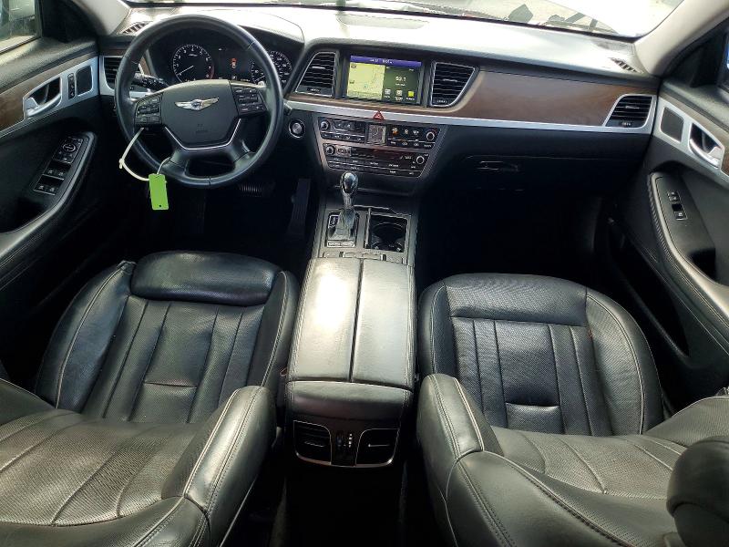 Photo 8 from auction – 2015 HYUNDAI GENESIS with VIN KMHGN4JF3FU019553