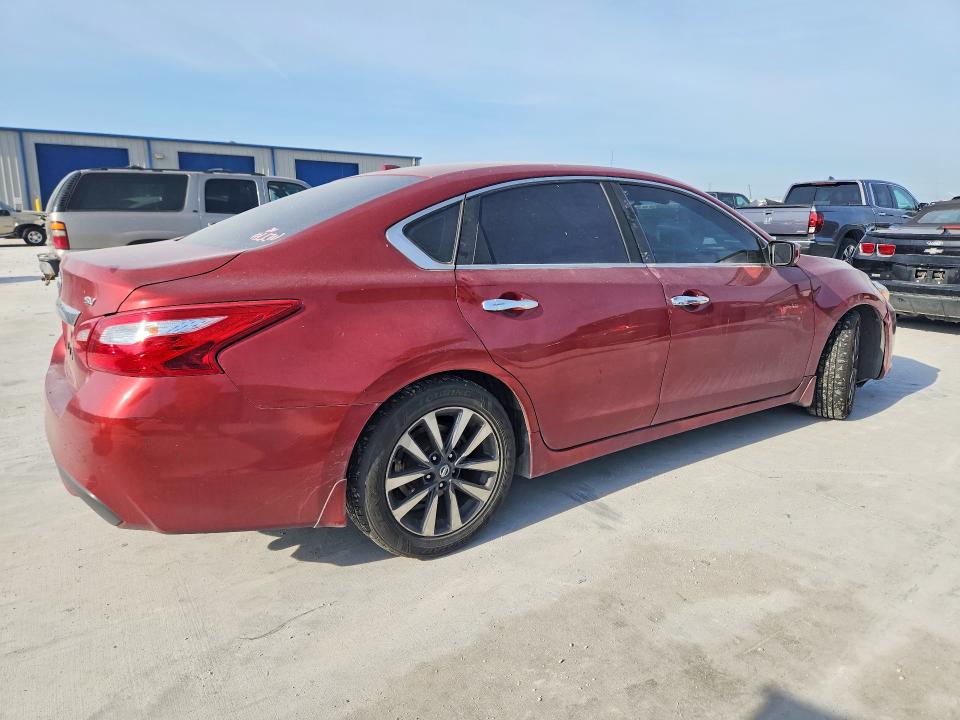 Photo 3 from auction – 2016 NISSAN ALTIMA with VIN 1N4AL3AP5GC172905