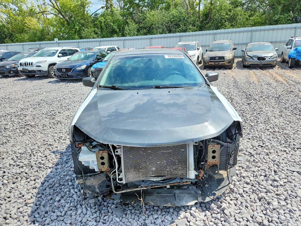 Photo 5 from auction – 2010 FORD FUSION with VIN 3FAHP0HA7AR409115