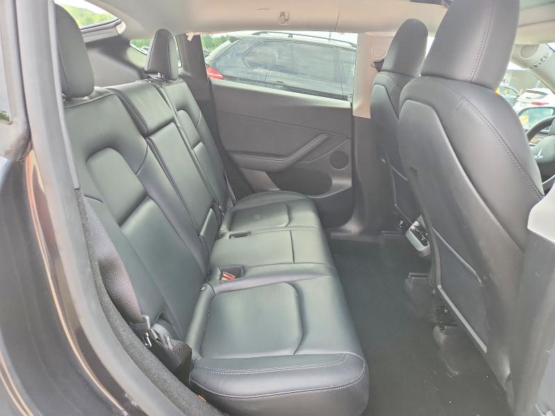 Foto 10 de la subasta – 2024 TESLA MODEL Y con VIN 7SAYGDED4RF027866