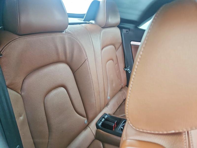 Photo 10 from auction – 2010 AUDI A5 with VIN WAULFAFH2AN018273