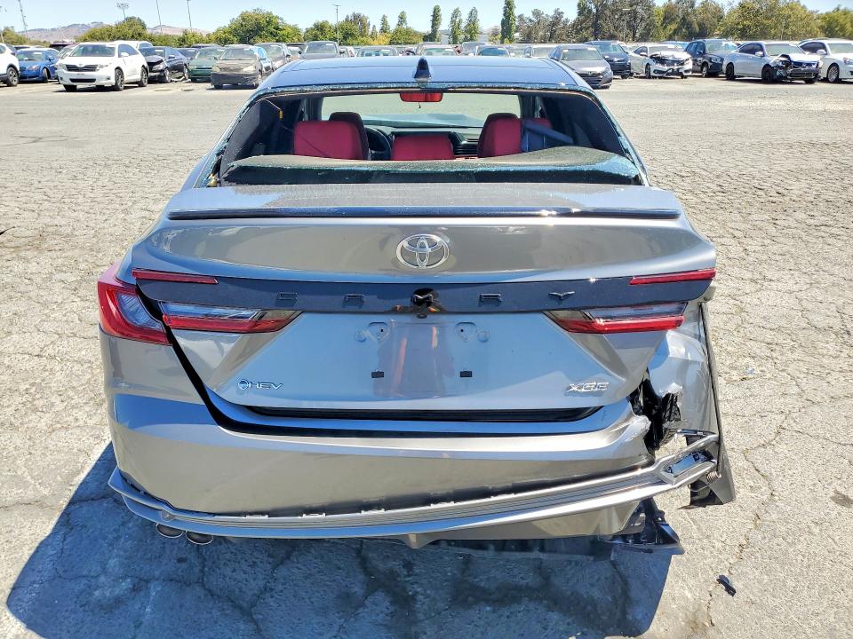 Photo 6 from auction – 2026 TOYOTA CAMRY with VIN 4T1DAACK0TU303550