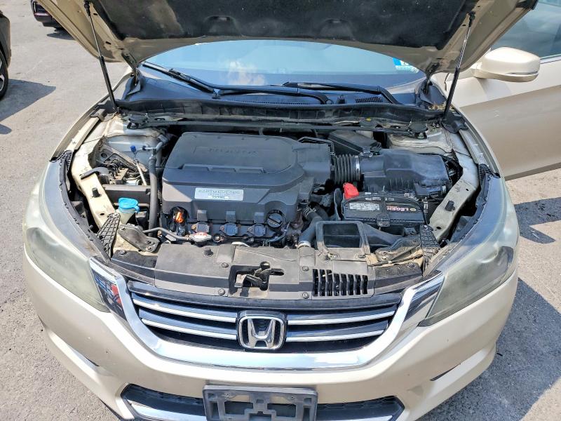 Photo 11 from auction – 2015 HONDA ACCORD with VIN 1HGCR3F87FA038122