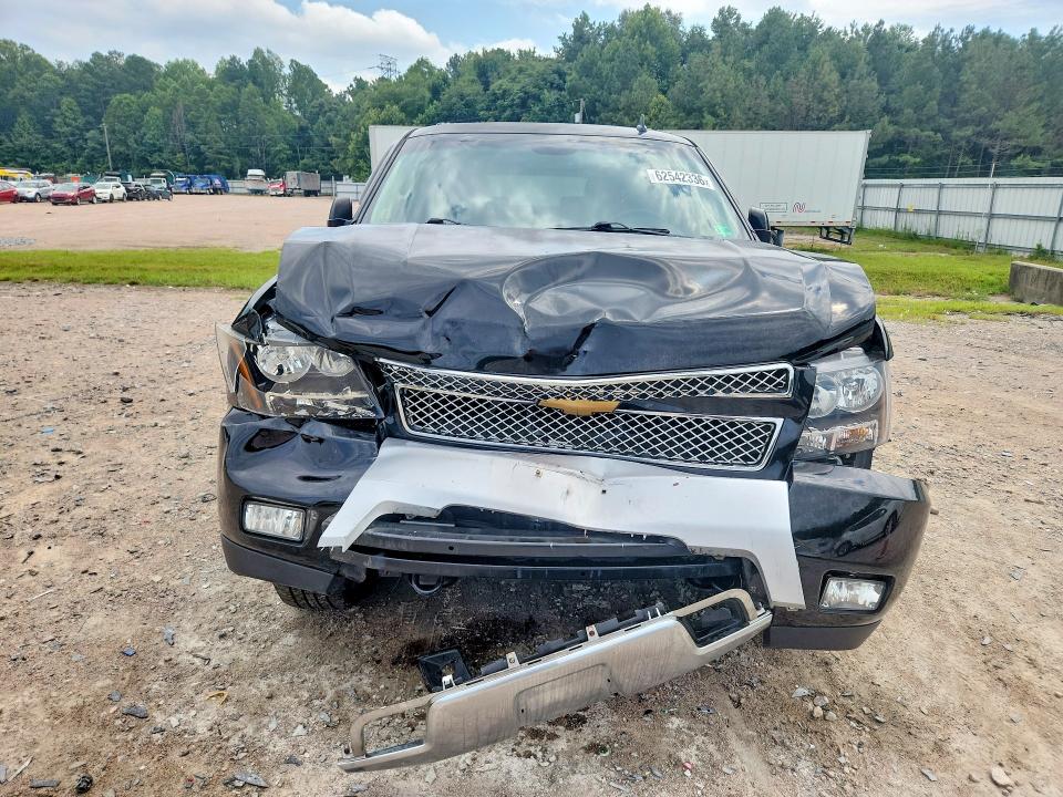 Foto 5 de la subasta – 2013 CHEVROLET TAHOE con VIN 1GNSKBE07DR364383