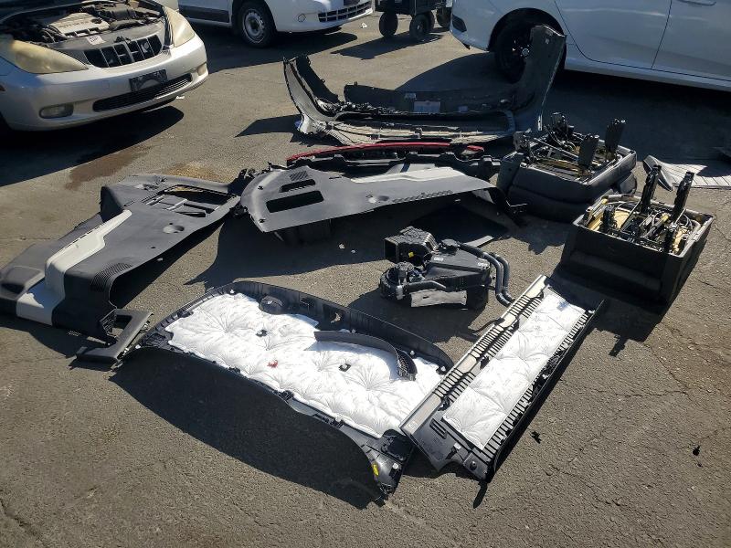 Photo 13 from auction – 2022 KIA CARNIVAL with VIN KNDNC5H32N6090846