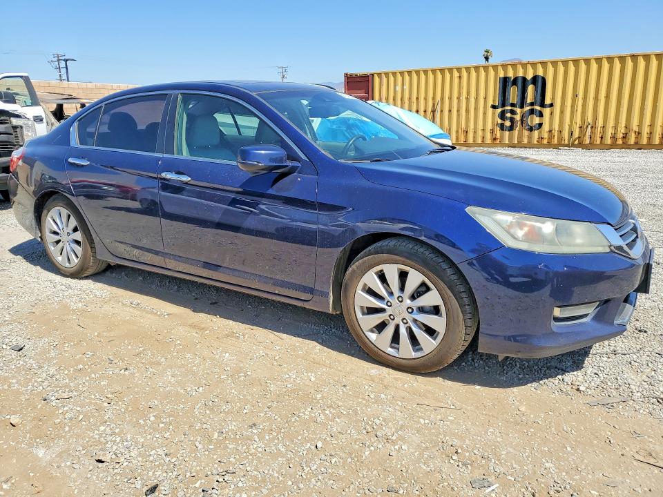 Photo 4 from auction – 2013 HONDA ACCORD with VIN 1HGCR2F88DA045653