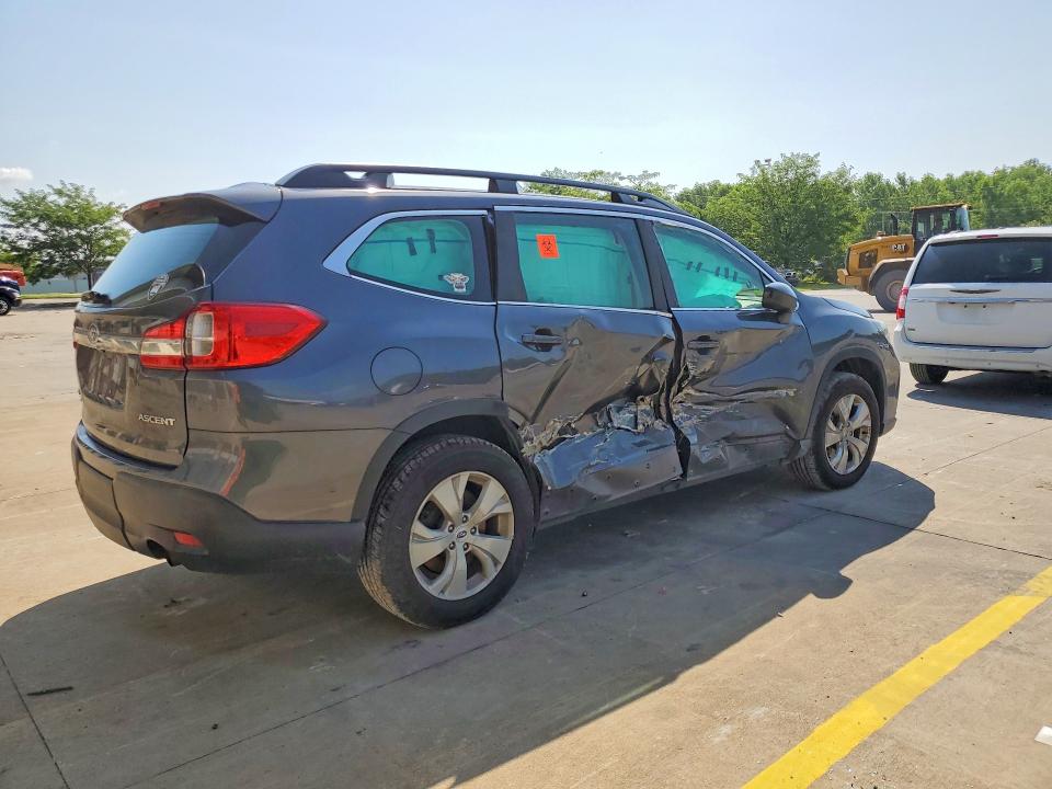Photo 3 from auction – 2021 SUBARU ASCENT with VIN 4S4WMAAD8M3447293