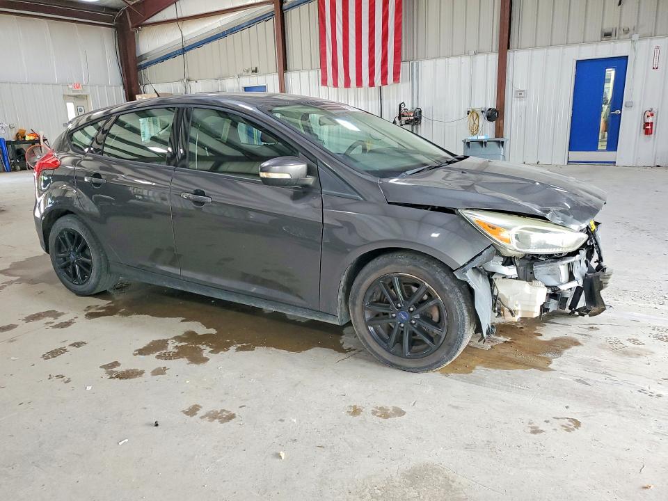 Photo 4 from auction – 2015 FORD FOCUS with VIN 1FADP3K25FL259786