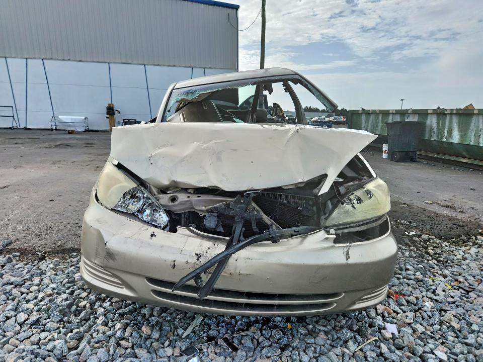 Photo 5 from auction – 2002 TOYOTA CAMRY with VIN 4T1BF32K62U540743