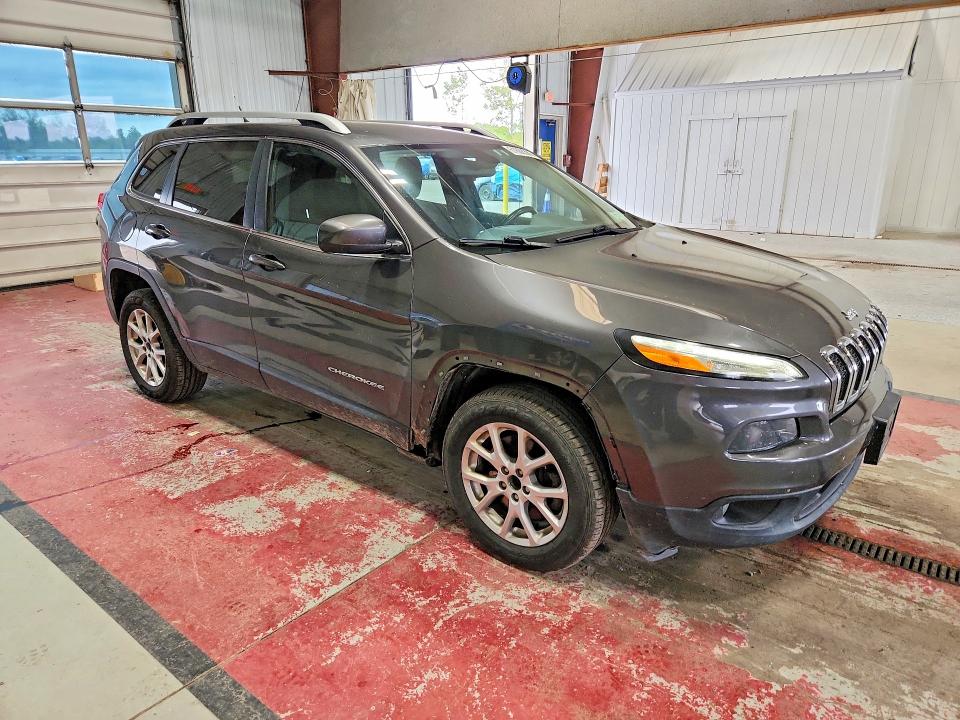 Photo 4 from auction – 2014 JEEP CHEROKEE with VIN 1C4PJLCS1EW148351