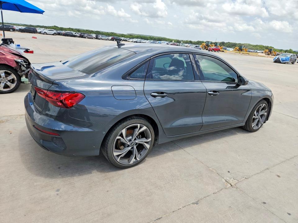 Photo 3 from auction – 2022 AUDI A3 with VIN WAUAUDGY9NA066153