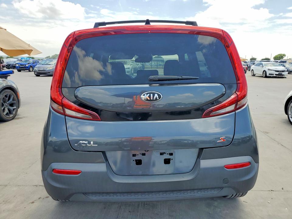 Photo 6 from auction – 2020 KIA SOUL with VIN KNDJ23AU1L7729668