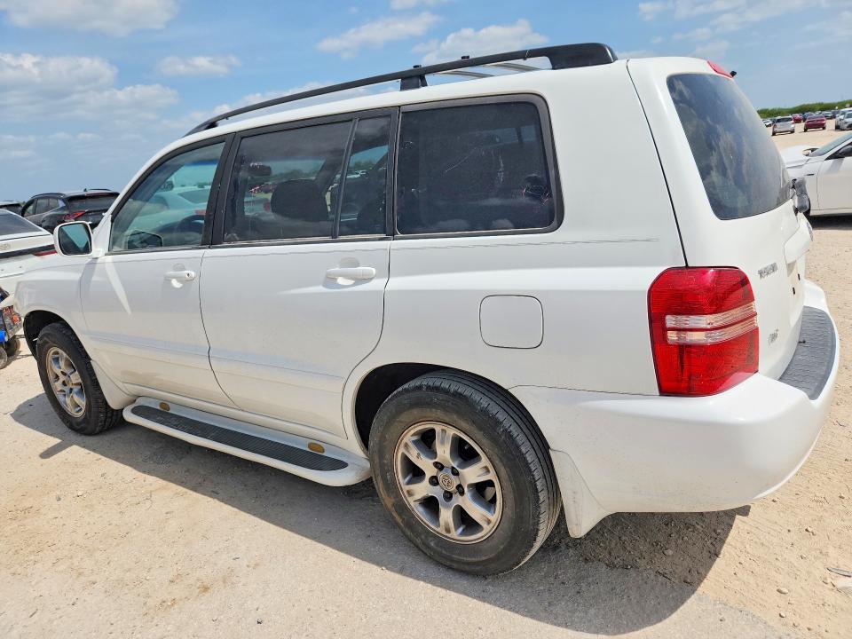 Photo 2 from auction – 2003 TOYOTA HIGHLANDER with VIN JTEGF21A530102202