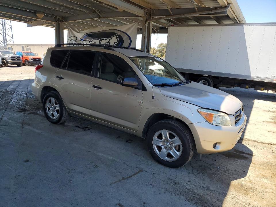 Photo 4 from auction – 2008 TOYOTA RAV4 with VIN JTMZD33VX86055794