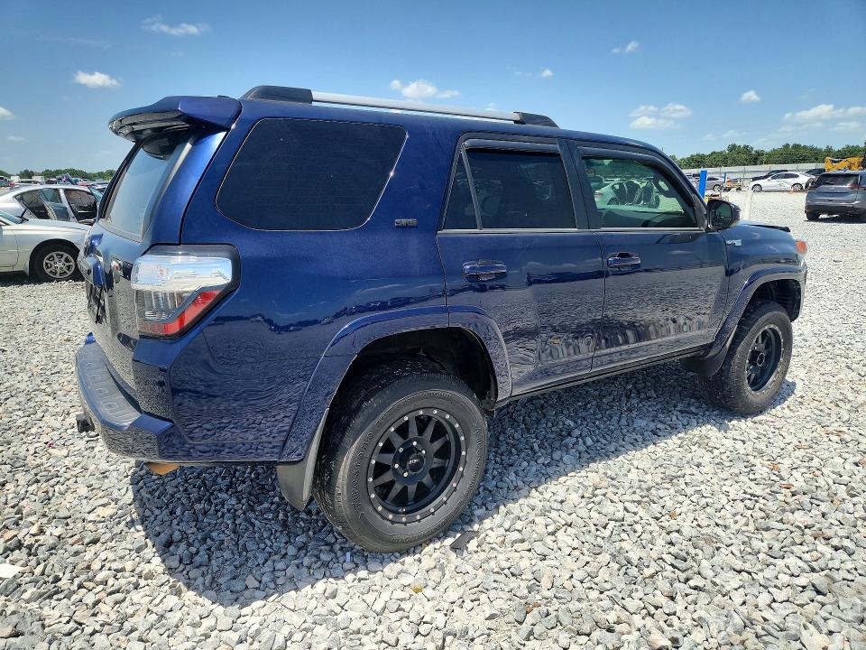 Photo 3 from auction – 2019 TOYOTA 4RUNNER with VIN JTEZU5JR2K5198250
