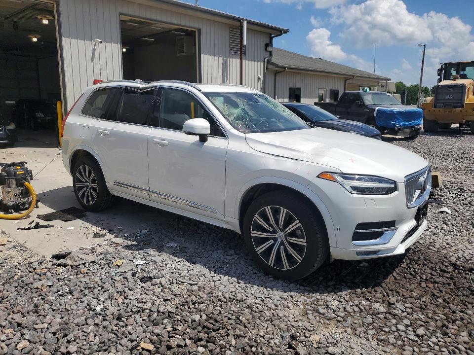 Photo 4 from auction – 2025 VOLVO XC90 with VIN YV4062PE1S1342661