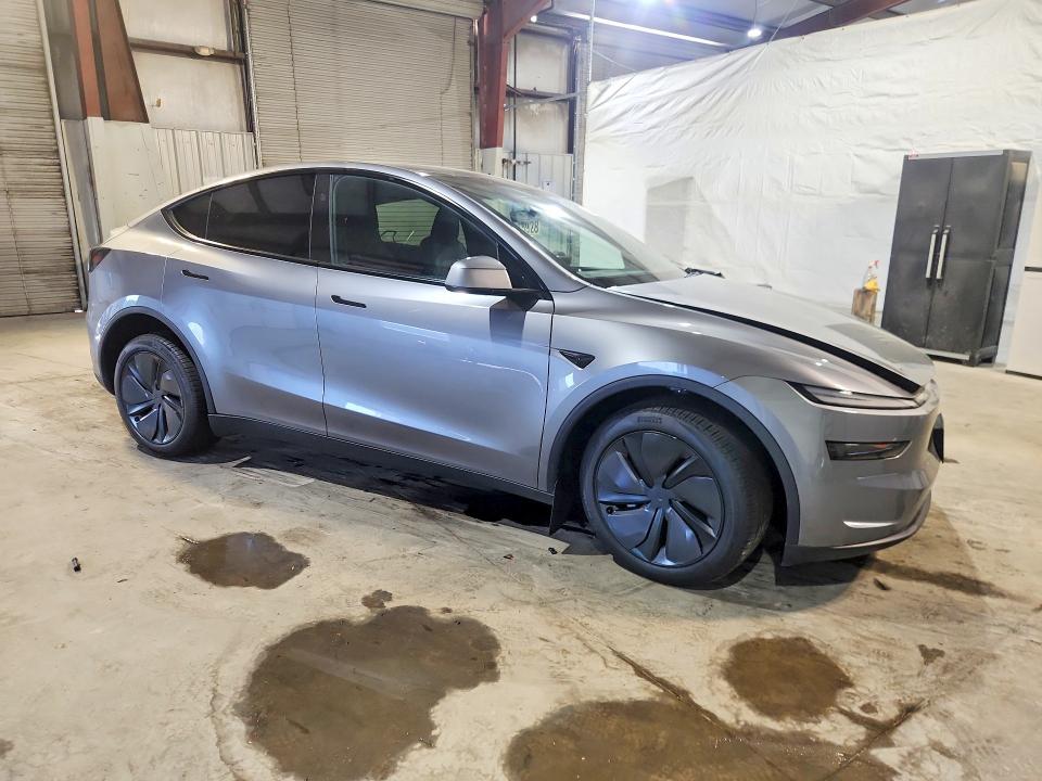 Foto 4 de la subasta – 2026 TESLA MODEL Y con VIN 7SAYGDEE8TA702258