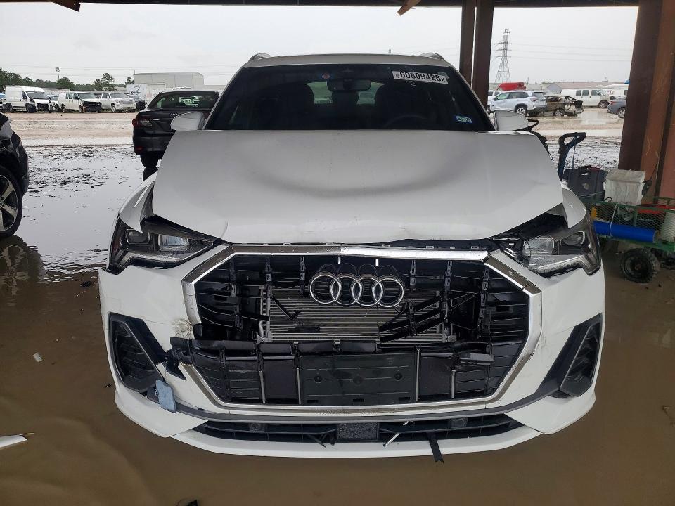 Photo 5 from auction – 2025 AUDI Q3 with VIN WA1DECF38S1030828