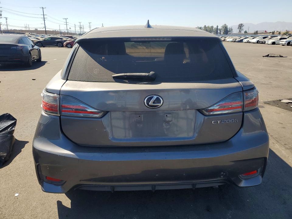Photo 6 from auction – 2014 LEXUS CT with VIN JTHKD5BH1E2203549