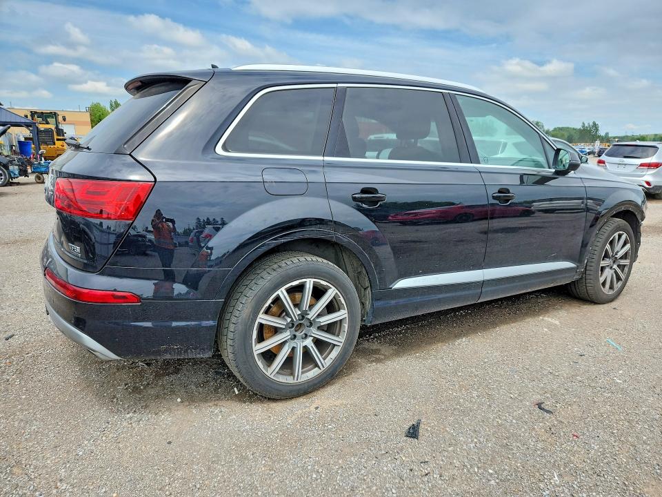 Photo 3 from auction – 2018 AUDI Q7 with VIN WA1VAAF76JD020187