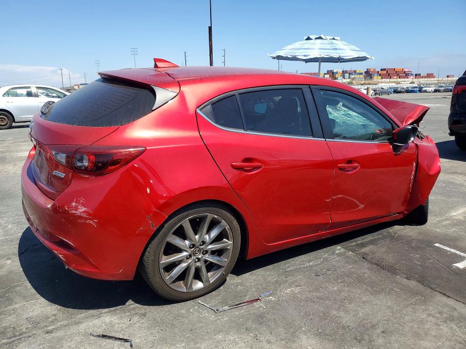 Photo 3 from auction – 2018 MAZDA 3 with VIN JM1BN1M32J1156234