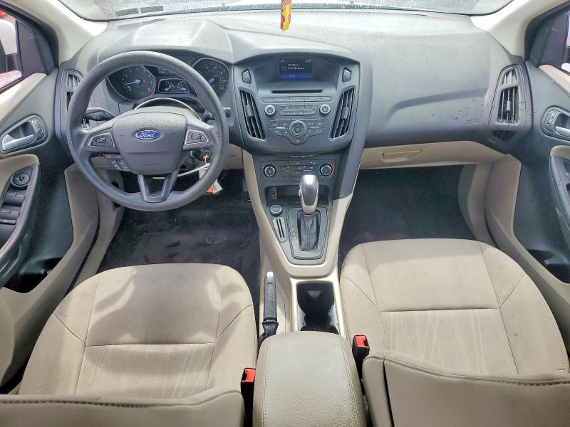 Photo 8 from auction – 2015 FORD FOCUS with VIN 1FADP3F28FL353610