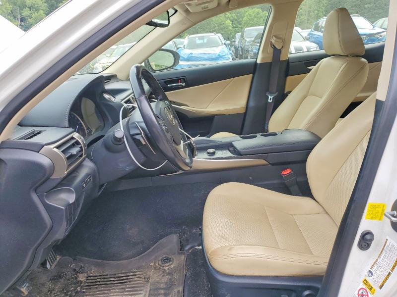 Photo 7 from auction – 2016 LEXUS IS with VIN JTHCM1D26G5008280