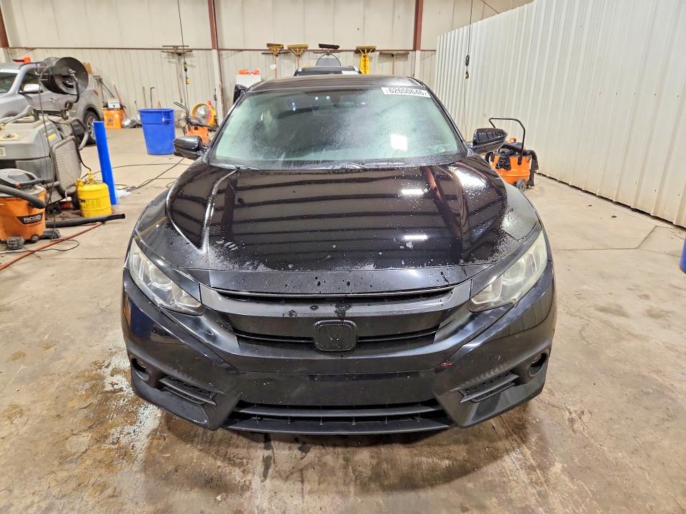 Photo 5 from auction – 2017 HONDA CIVIC with VIN 2HGFC1F35HH656003
