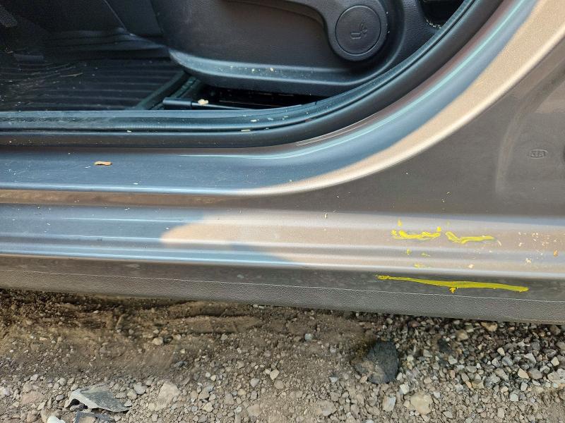 Photo 12 from auction – 2023 KIA FORTE with VIN 3KPF24AD4PE668298