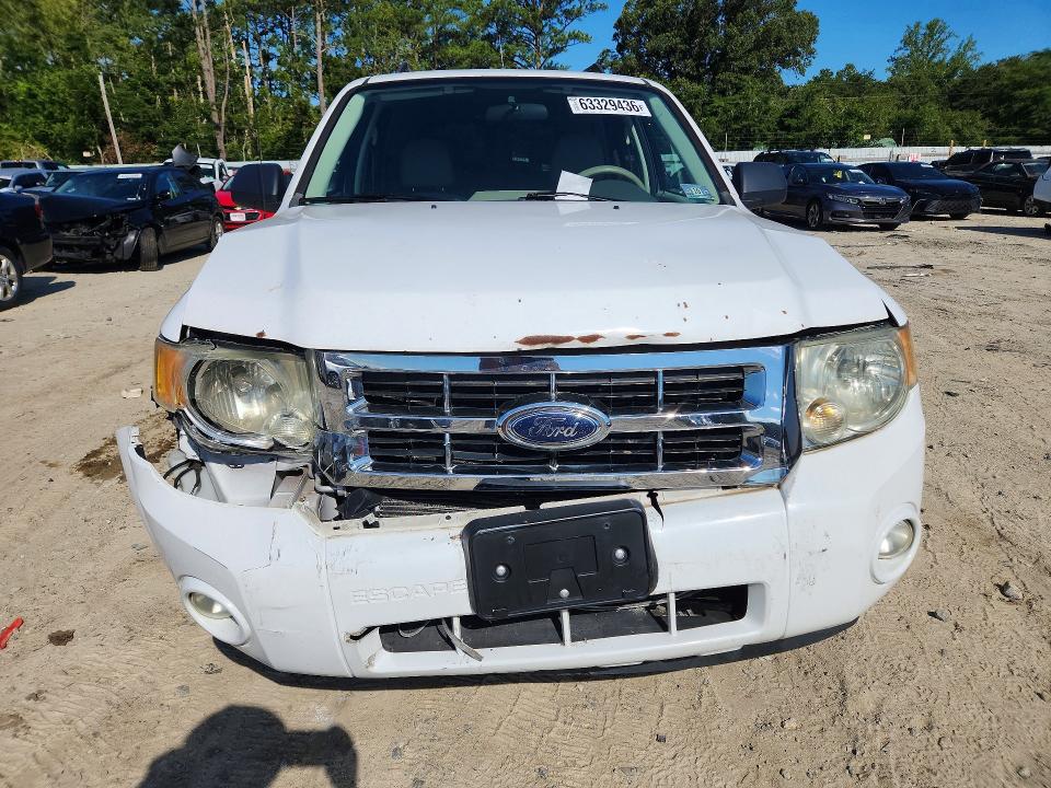 Photo 5 from auction – 2008 FORD ESCAPE with VIN 1FMCU93138KE58802