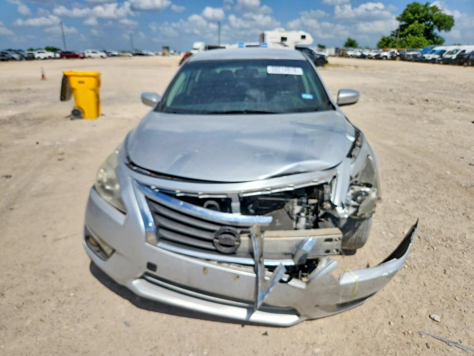 Photo 5 from auction – 2015 NISSAN ALTIMA with VIN 1N4AL3AP1FN876554