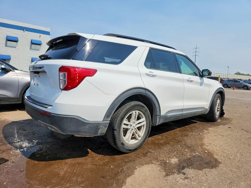 Photo 3 from auction – 2023 FORD EXPLORER with VIN 1FMSK7DH8PGB72303