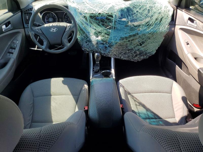 Photo 8 from auction – 2011 HYUNDAI SONATA with VIN 5NPEB4AC4BH026798