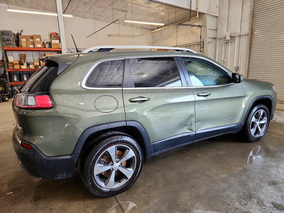 Снимка 3 от търг – 2020 JEEP CHEROKEE с VIN 1C4PJMDX9LD560204
