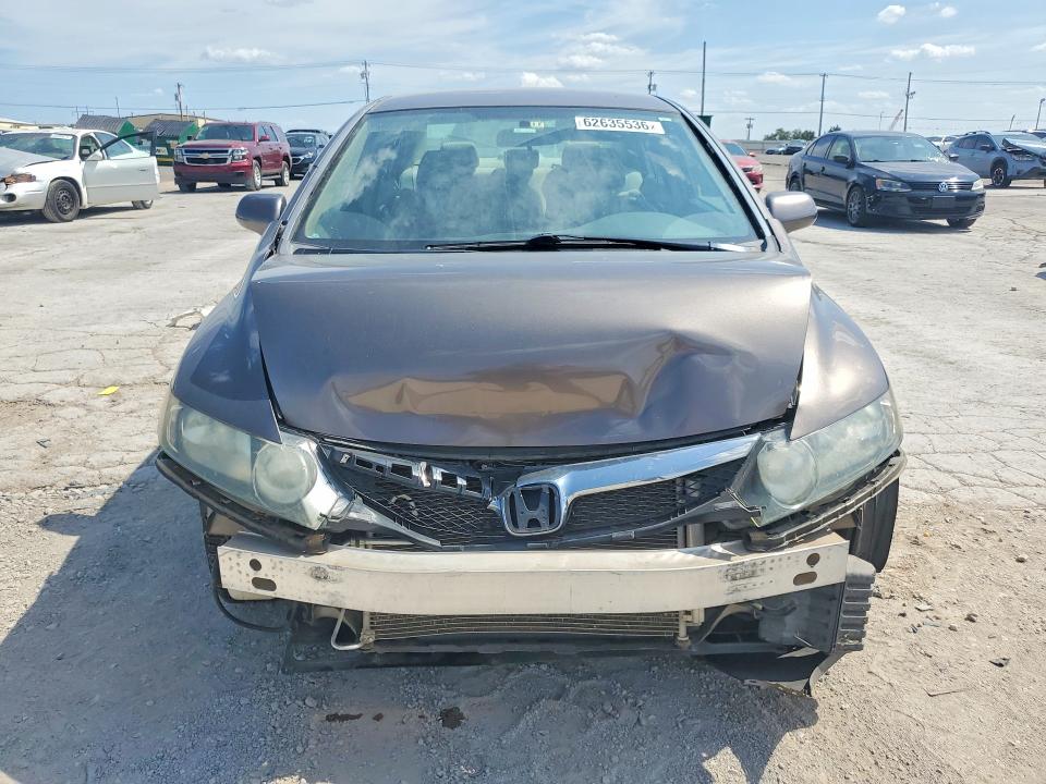 Photo 5 from auction – 2010 HONDA CIVIC with VIN 19XFA1F54AE021118
